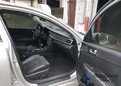 2016 Kia Optima Ex z USA, uszkodzony, nr VIN 5XXGU4L39GG118461